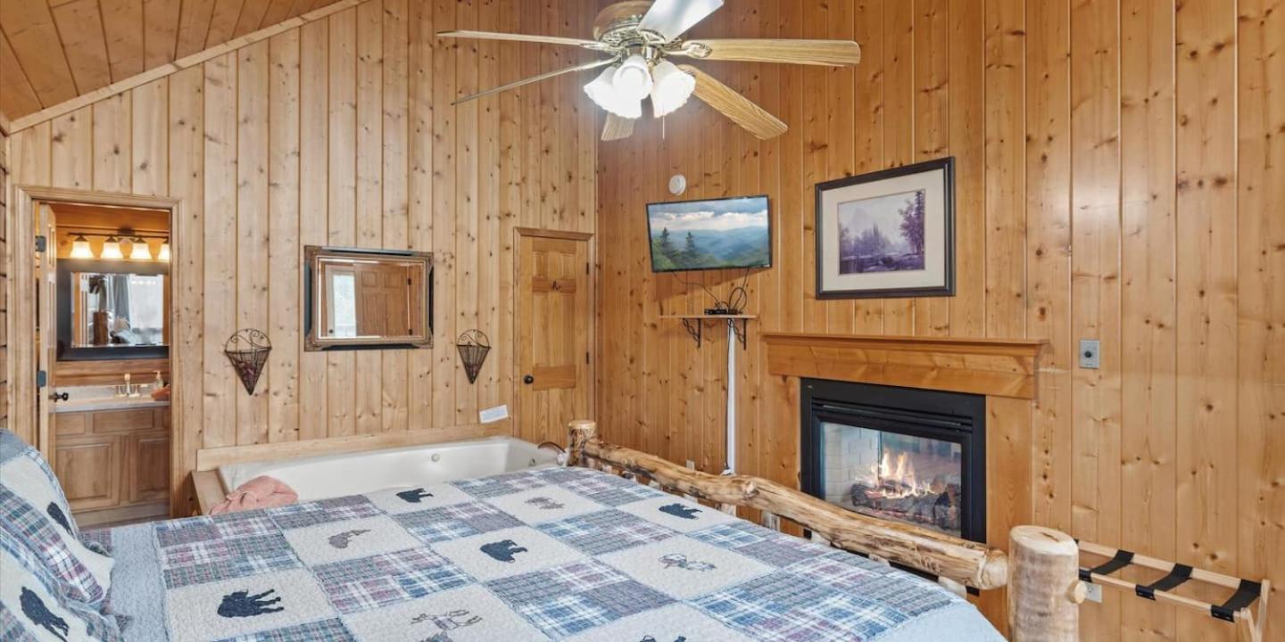 Views I Mins To Dollywood I Hot Tub I Pool Table Villa Sevierville Ngoại thất bức ảnh